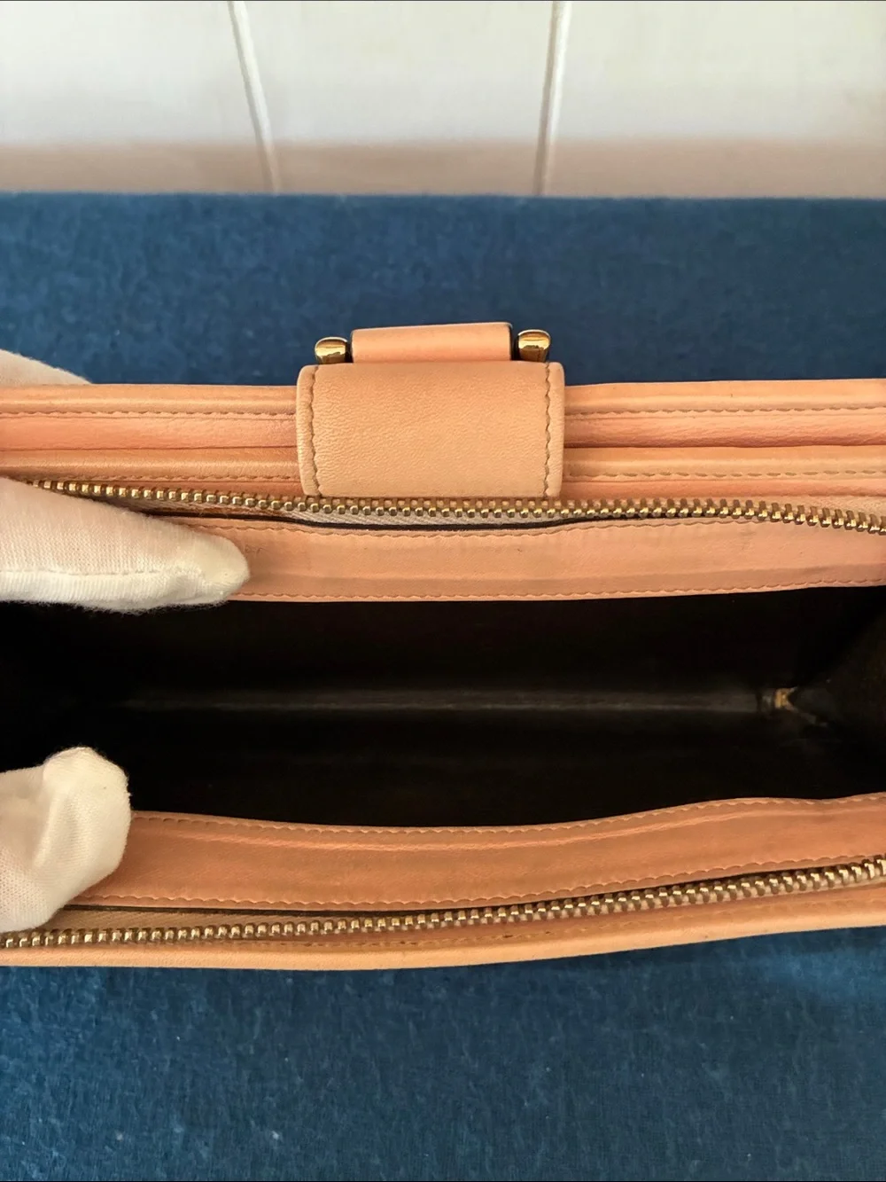 Gucci Long Wallet - Picture 10 of 13